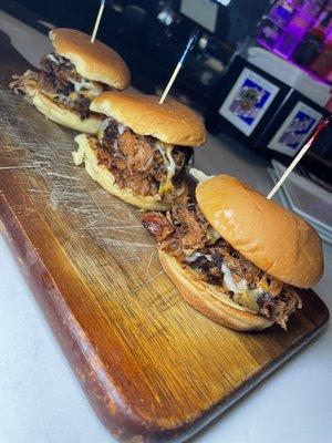 Pulled pork sliders