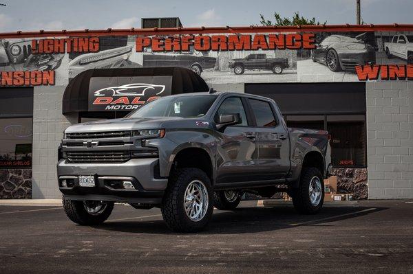 6" BDS Lift on a new body Chevy with a killer wheel and tire combo from Fuel Wheels and Toyo Tires!