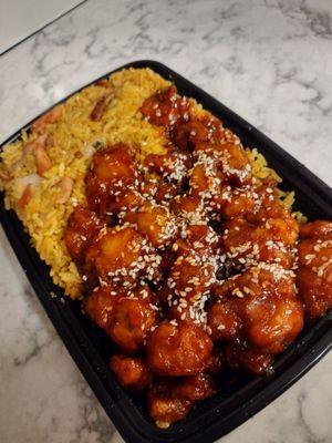 Sesame chicken special dinner combo