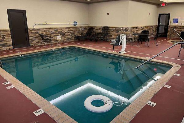 Pool - indoor