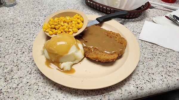 Chicken Fri3d Steak, Corn & Mashed Potatoes