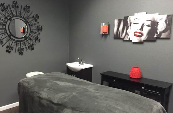 Studio 573 Salon and Spa
 Facial Room