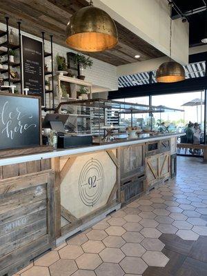 Counter/bakery selection