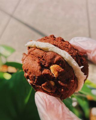 Red velvet whoopie pie!