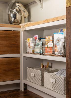 Butler's pantry organization