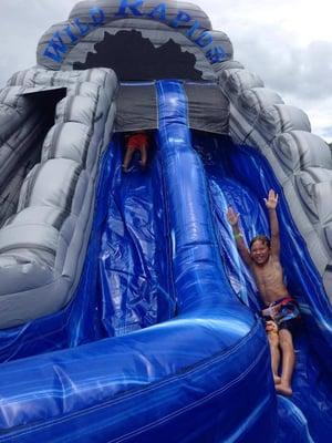 Enjoy The Largest Inflatable Water Slides in Austin TX With Premiere Inflatables.