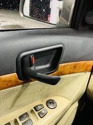 Broken driver door handle.