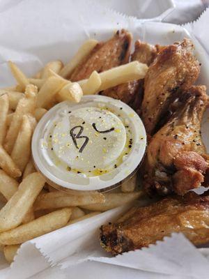 Lemon Pepper wings with fries