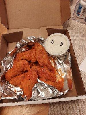 Wings will be better tomorrow when they have spent the night in the refrigerator.