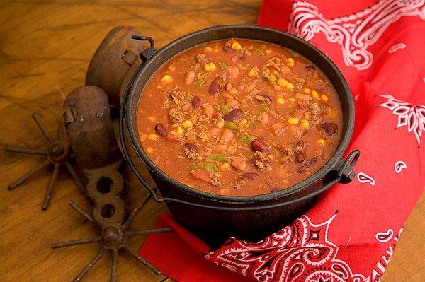 Organic bison chile bean stew featuring organic pinto and kidney beans with sweet corn kernels and New Mexico red chile.