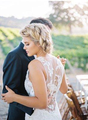 With over 12 years of experience, and 2000 brides under our belt, Lavish Tan spray technicians have you covered for your big day!