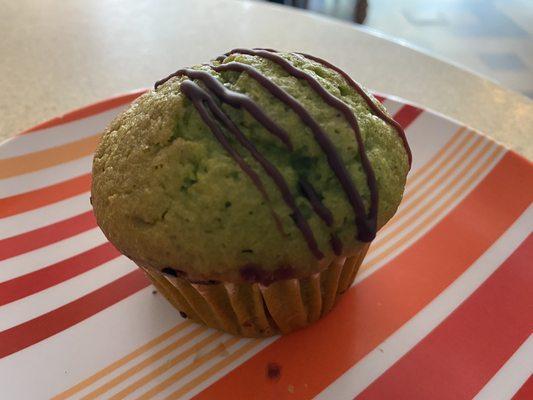 Pistachio muffin