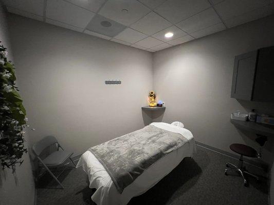 Individual Massage Room