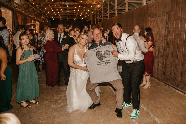 T-shirt Toss in place of the bouquet toss