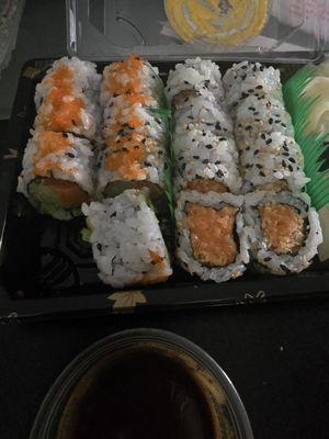 Alaskan and Spicy Salmon roll