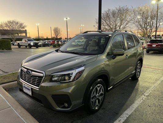 2021 Subaru Forester Premium. Thank you Ewing Subaru. I love my new ride!