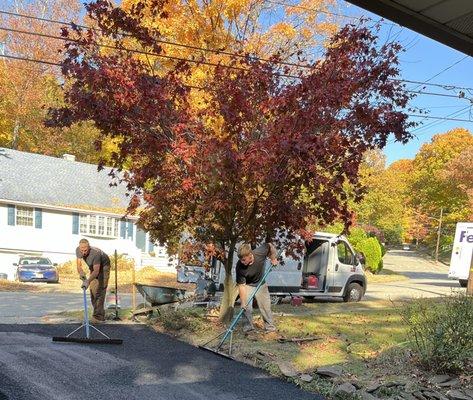 Finishing a driveway