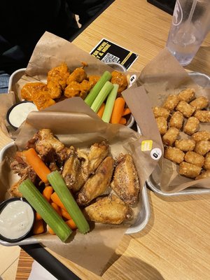 Lemon pepper wings and other wings