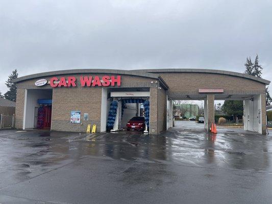 The Drive Inn Car Wash