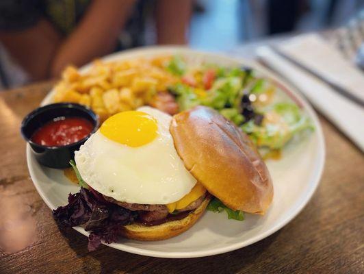 Popping Yolk Burger