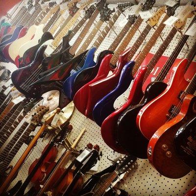 ALBUQUERQUE PAWN SHOP HAS A GREAT SELECTION OF GUITARS