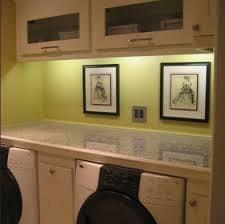 under cabinet lighting