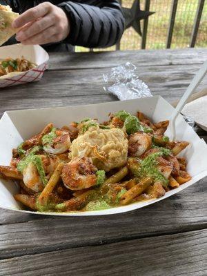 Shrimp penne pasta with fresh mozzarella cheese