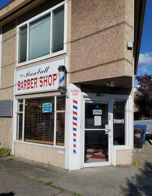 The Baseball Barber Shop