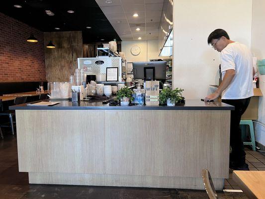 Cashier counter and cooking station