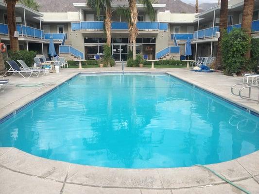 Commercial pools remodeling