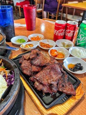 Galbi (beef short ribs)