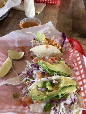 Grilled fish tacos