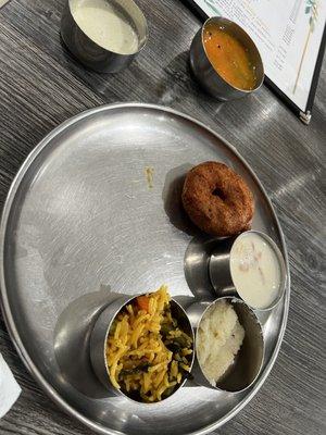 Medhu Vada (1 pc) 74. Vegetable Biryani