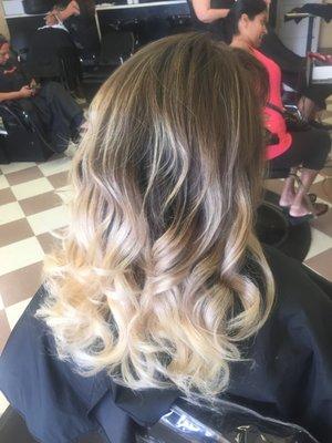 Beautiful Balayage by : Yadi B