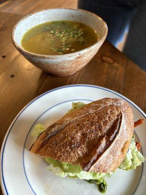 1/2 seasonal veggie sandwich + soup