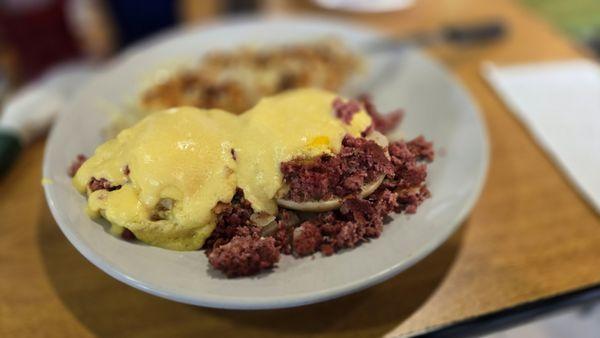 ROSARIO S. CASSATA IRISH EGSS BENEDICT AT SARA'S KITCHEN ON PGA BLVD IN PALM BEACH FLORIDA.