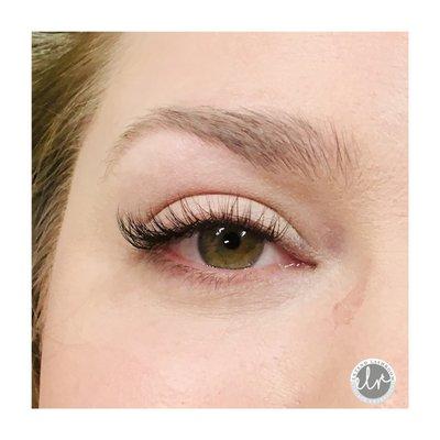 Classic Natural Eyelash Extensions