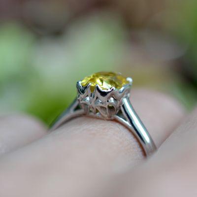 Yellow sapphire in platinum