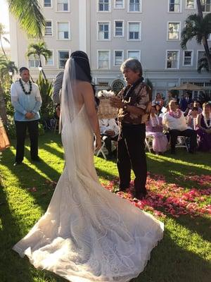 He gave us instructions on how to release the doves from the basket