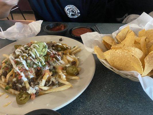 Carne asada fries