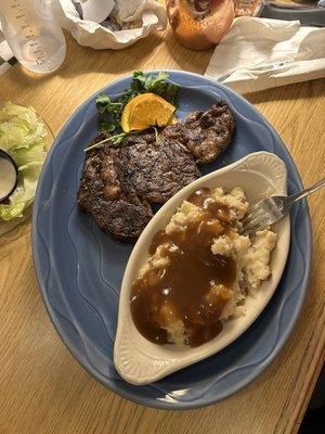 12 ounce ribeye, mashed potatoes