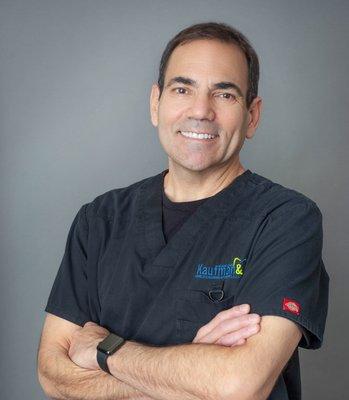 Louis Kaufman, DDS-Smile Design Studio of Hyde Park