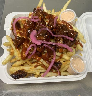 Pulled Pork Dirty Fries