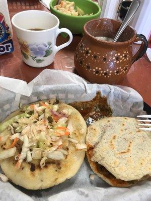 Pupusas. La avena muy rica.