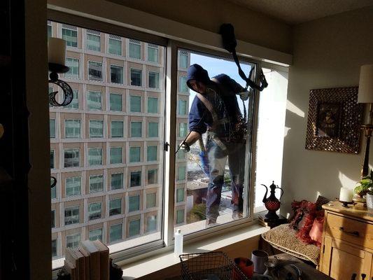 residential window washing