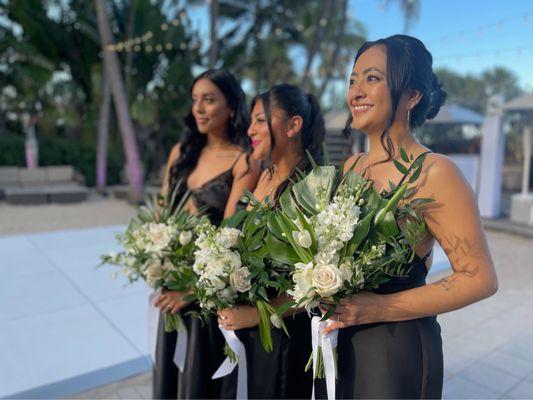 Bridesmaids bouquets