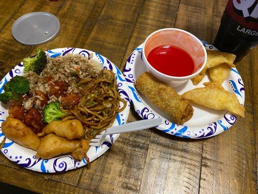 Sesame chicken. Sweet n sour chicken. Low mein. Fried rice. Wontons and egg roll