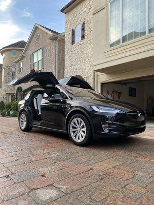 Tesla Model X maintenance detail