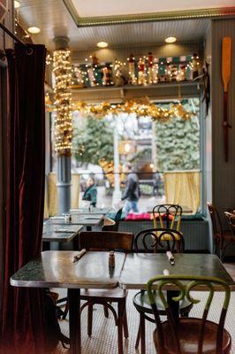 Tartine Interior