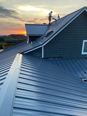 Standing seam metal